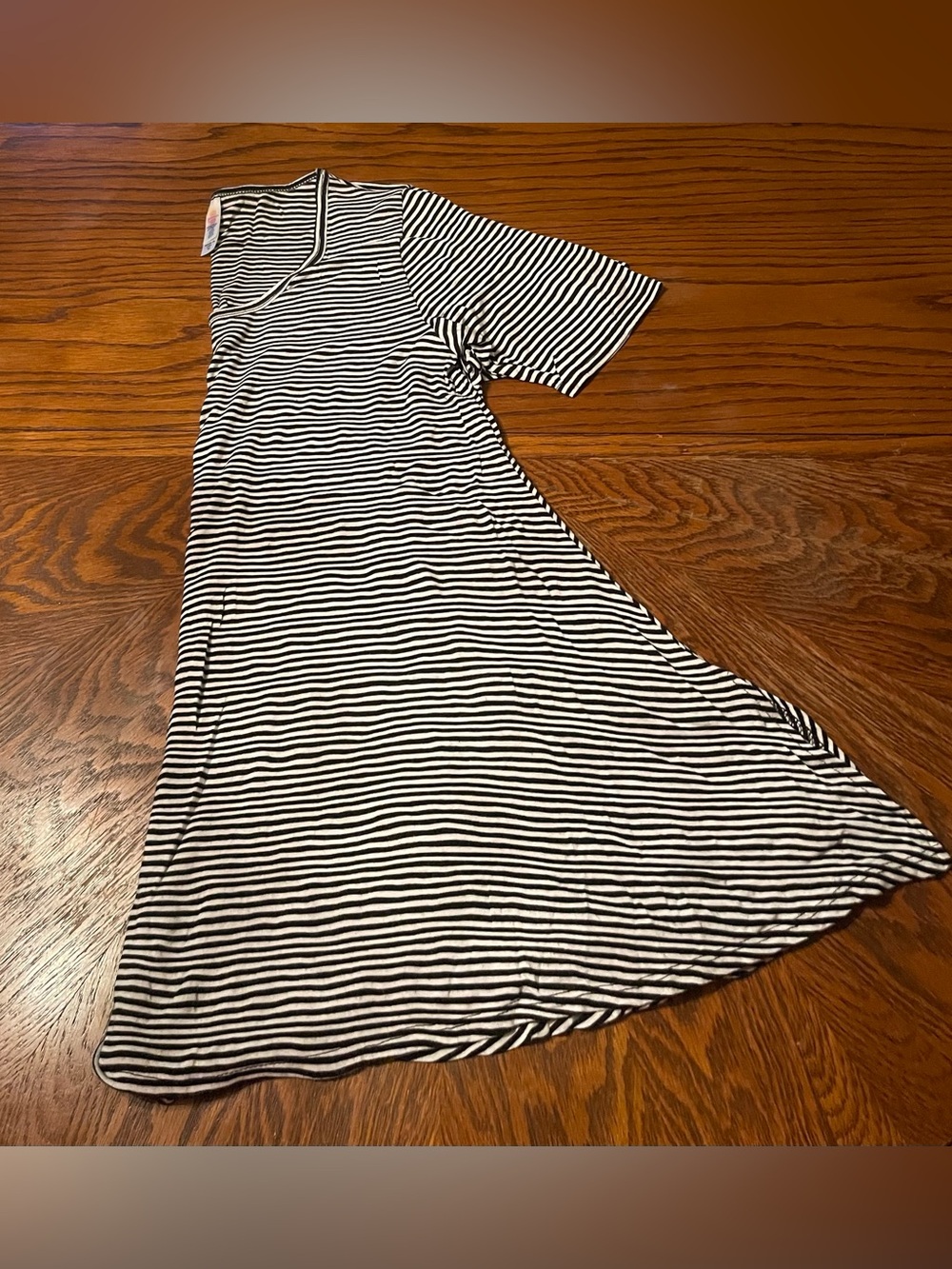 LuLaRoe Perfect T- Black & White Stripes Size M